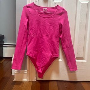 Hot pink bodysuit 💖